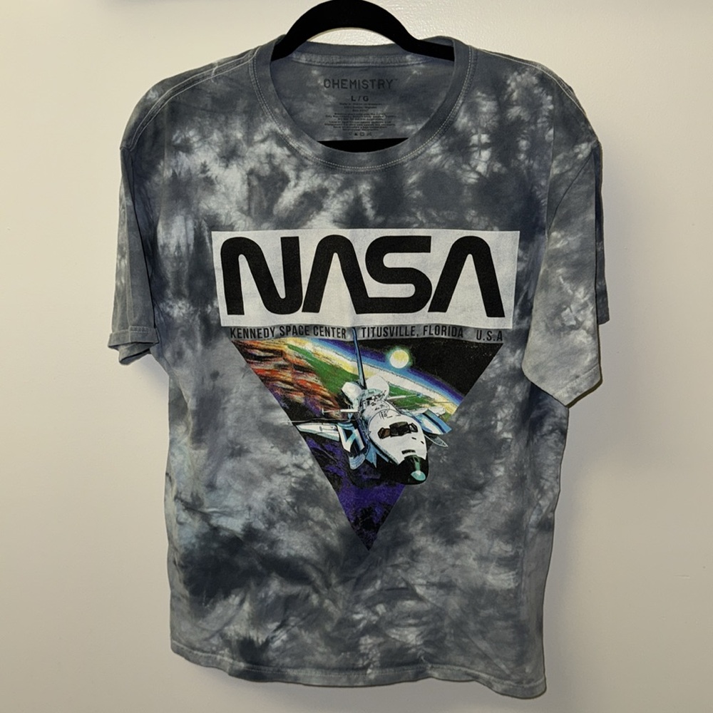 Chemistry NASA T-shirt Size L Color Gray White Black Tie-dye - Picture 2 of 9